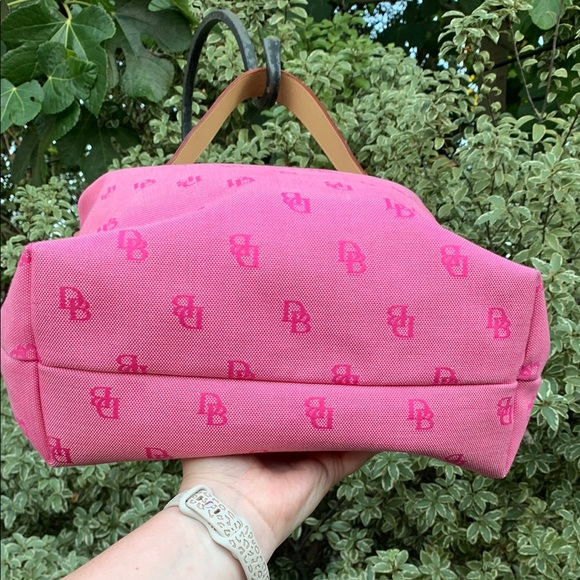 EUC - Dooney & Burke Pink Monogram Hobo Shoulder Bag - Picture 5 of 17